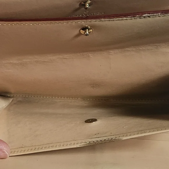 Louis Vuitton Murakami Monogram Multicolor Trifold Wallet - Picture 7 of 8